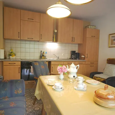 Ferienhof Wiesenblick 35519 Çiftlik konaklama *